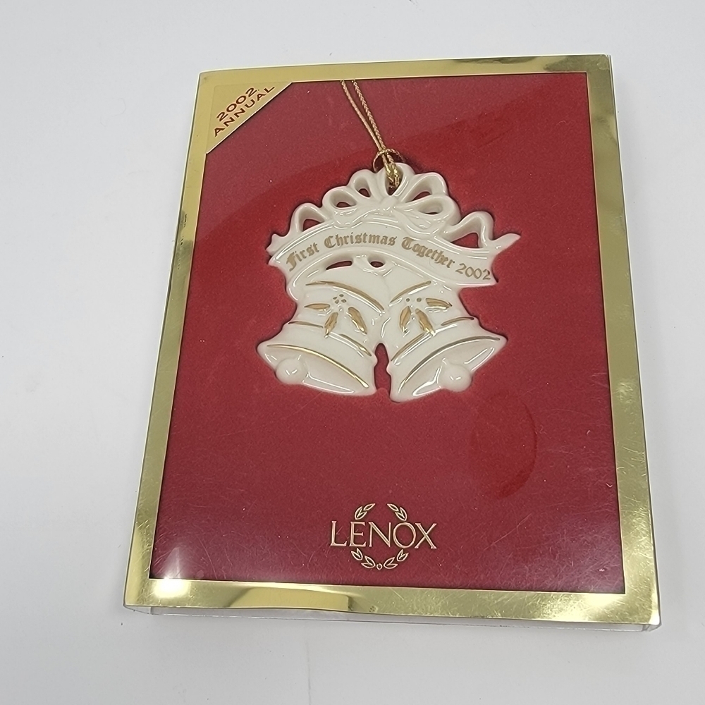 Lenox Ornament First Christmas Together 2002 Annual Porcelain Ornament New T 36